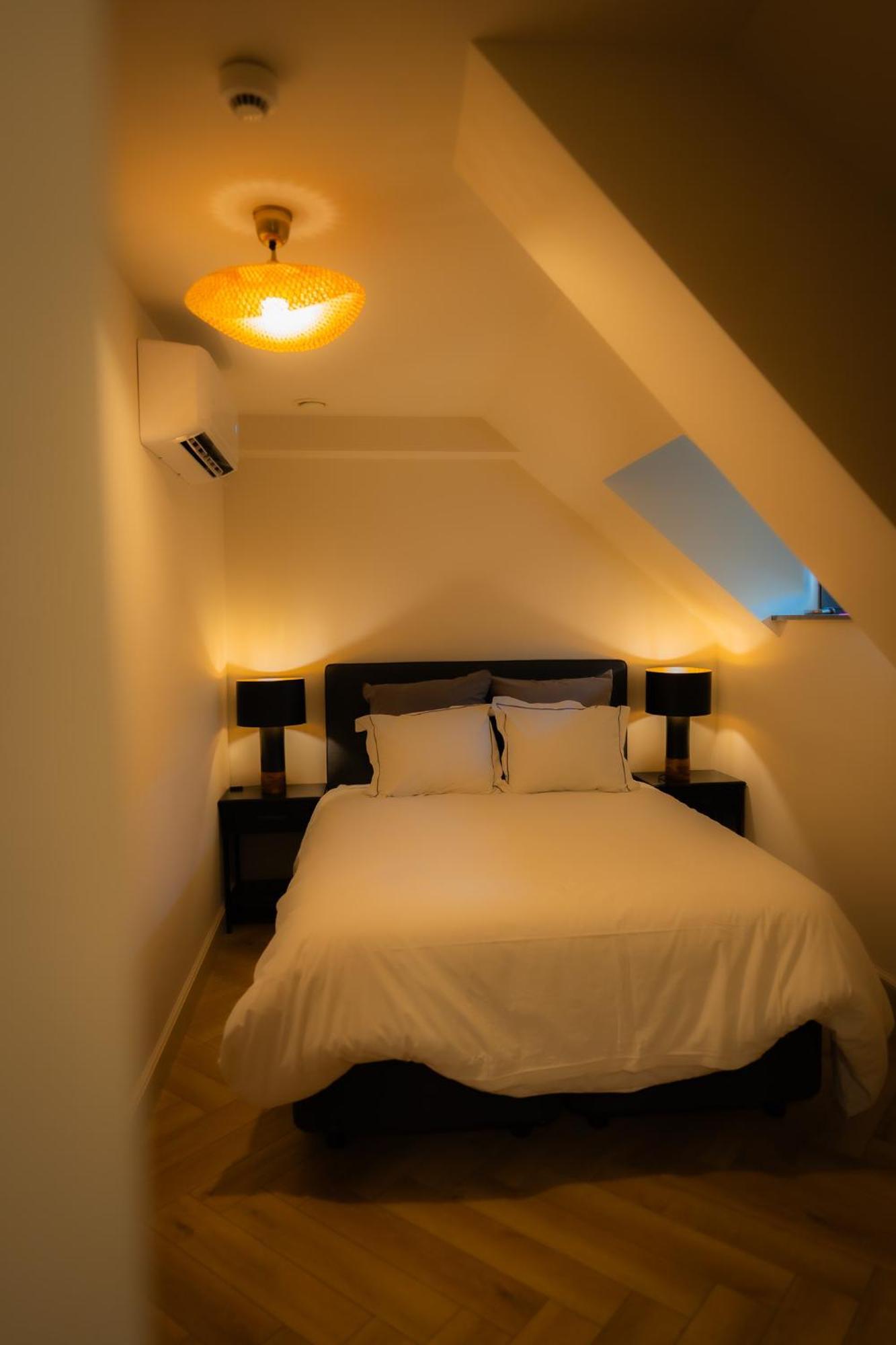 Hotel Grand Place Mons Exterior photo