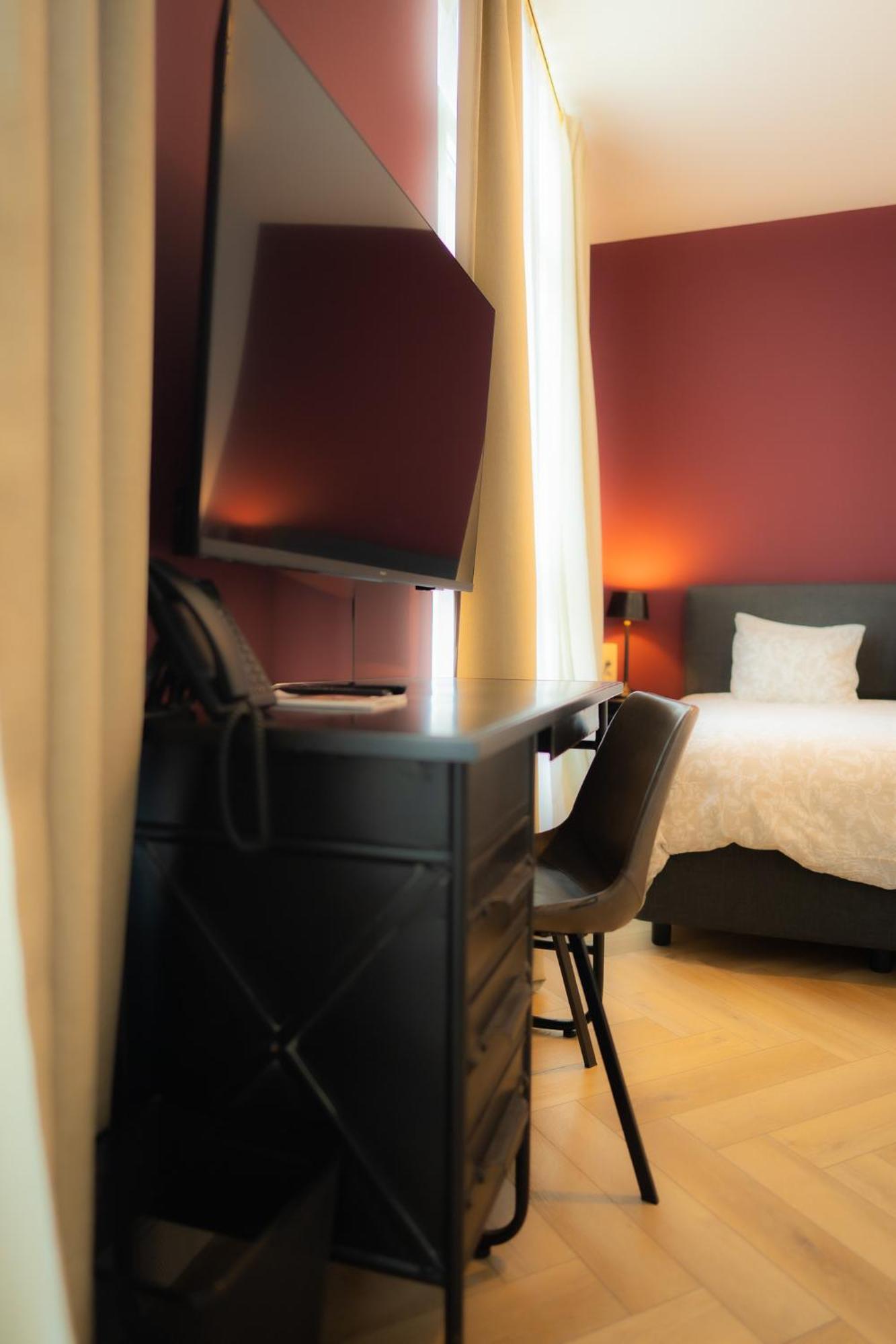 Hotel Grand Place Mons Exterior photo